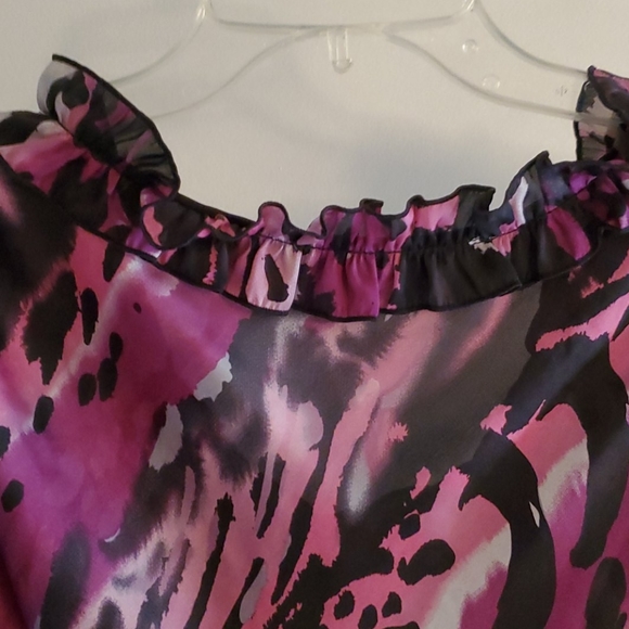 Top purple black cream pink. By Larry Levine - Picture 8 of 11